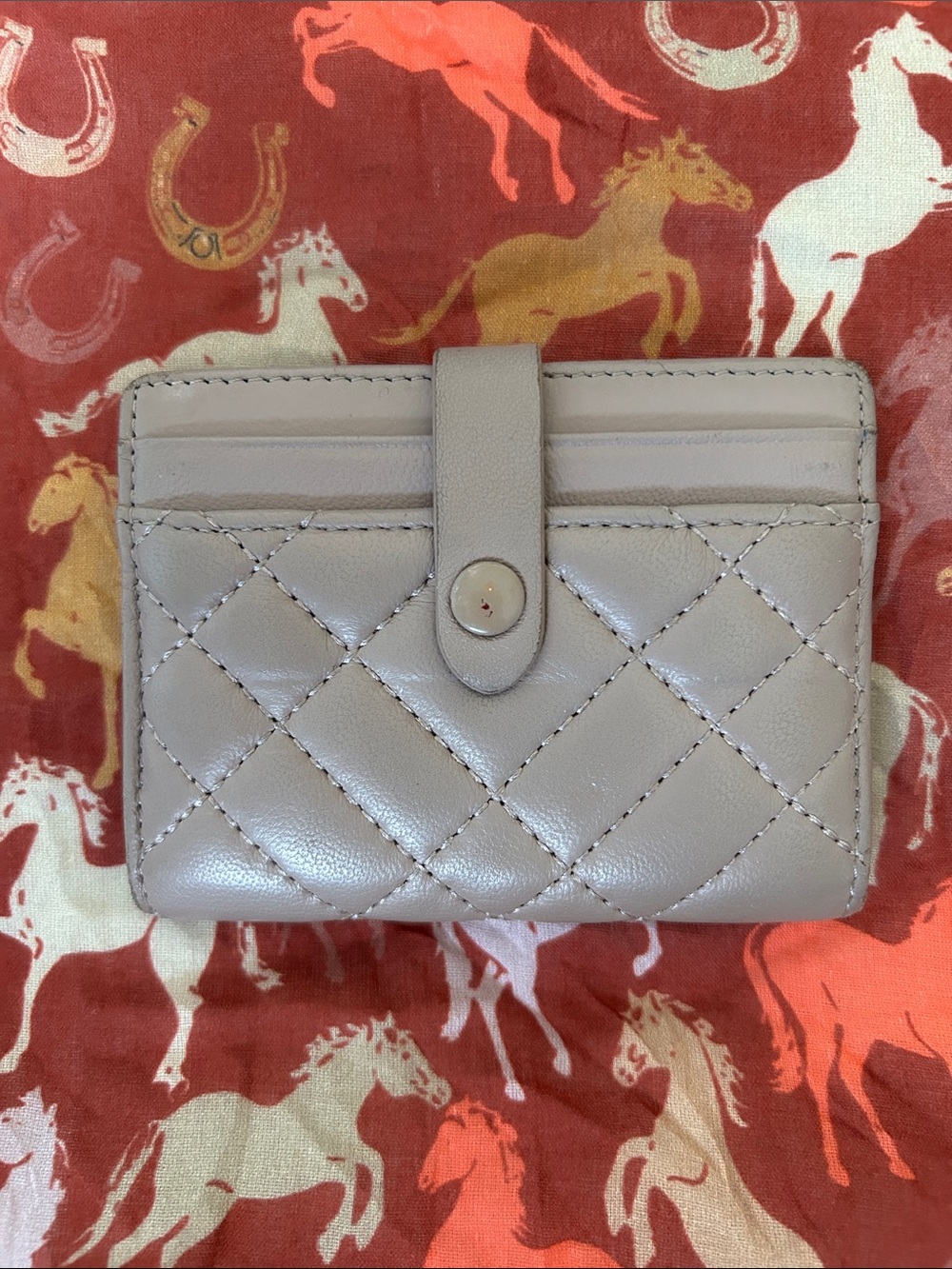 Kurt Geiger Quilted Light Gray Leather Card Wallet